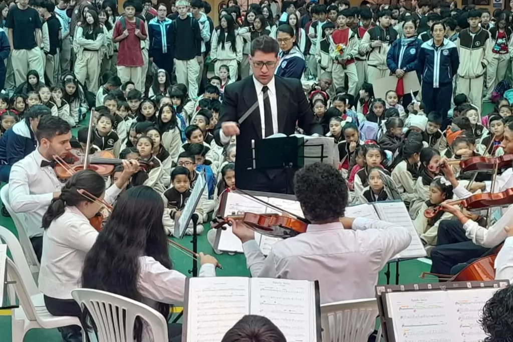 La música de la FUMAJS en el Colegio San Antonio de Padua