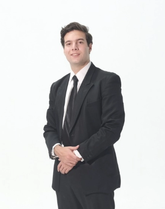 Adrián Vásquez