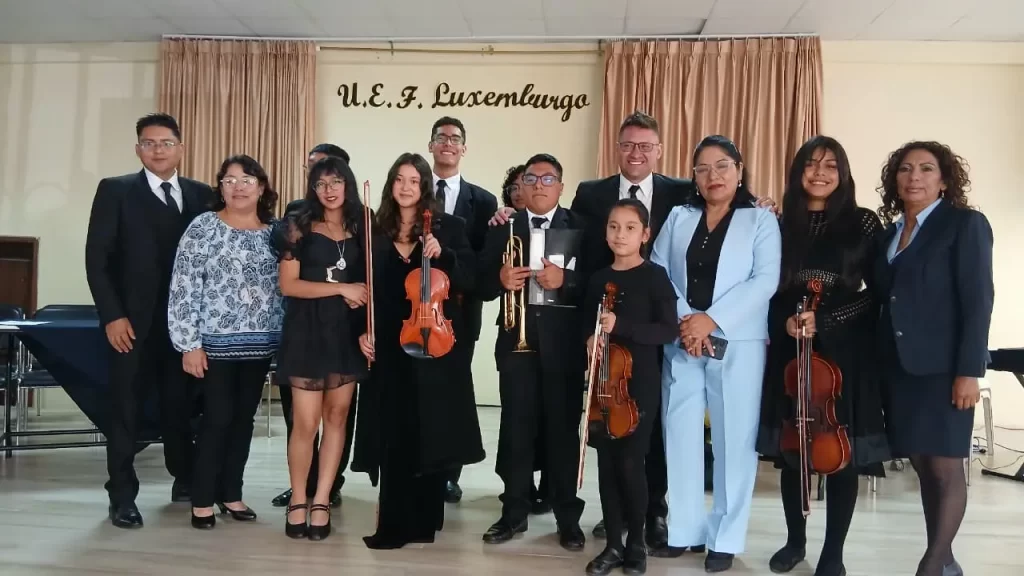 La música que inspira liderazgo en la Unidad Educativa Luxemburgo