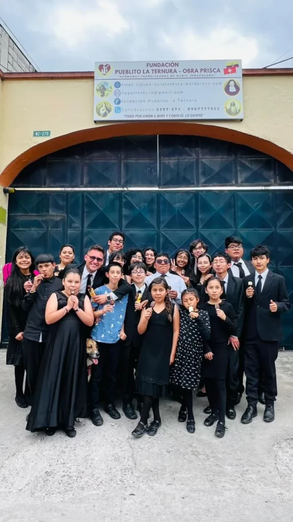 Navidad que Abraza: la Orquesta Sinfónica Inti en el Pueblito de la Ternura