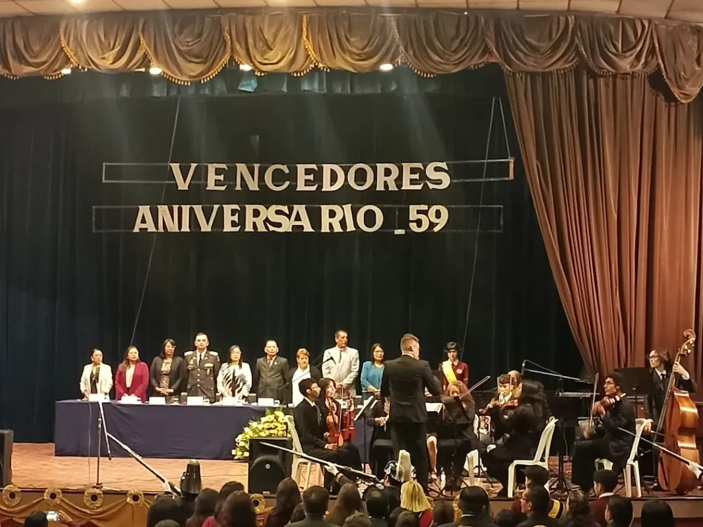 La OSI acompañó la incorporación de bachilleres de la Unidad Educativa Vencedores